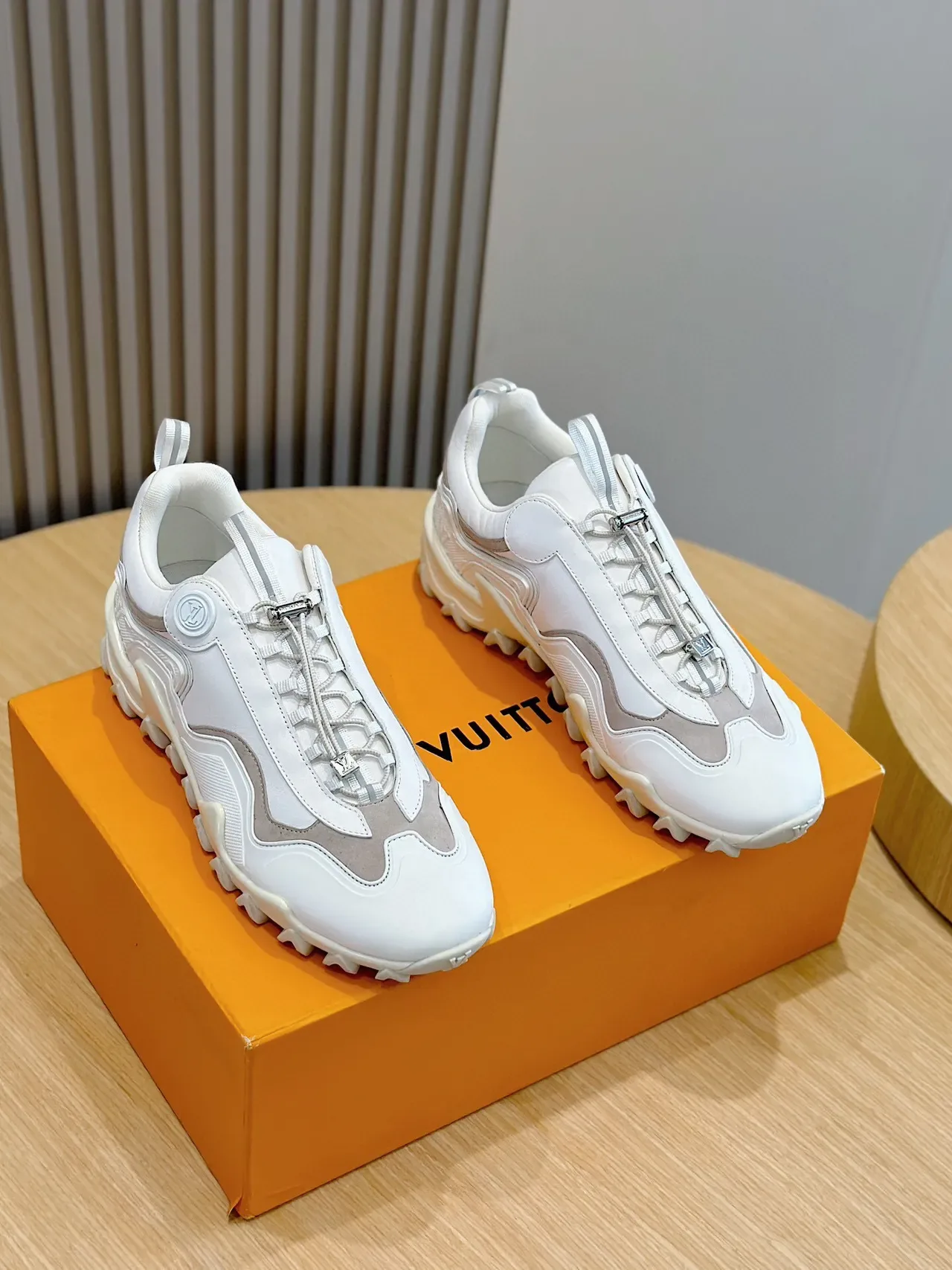 Louis Vuitton Trail White and Beige Lifestyle Sneakers 2