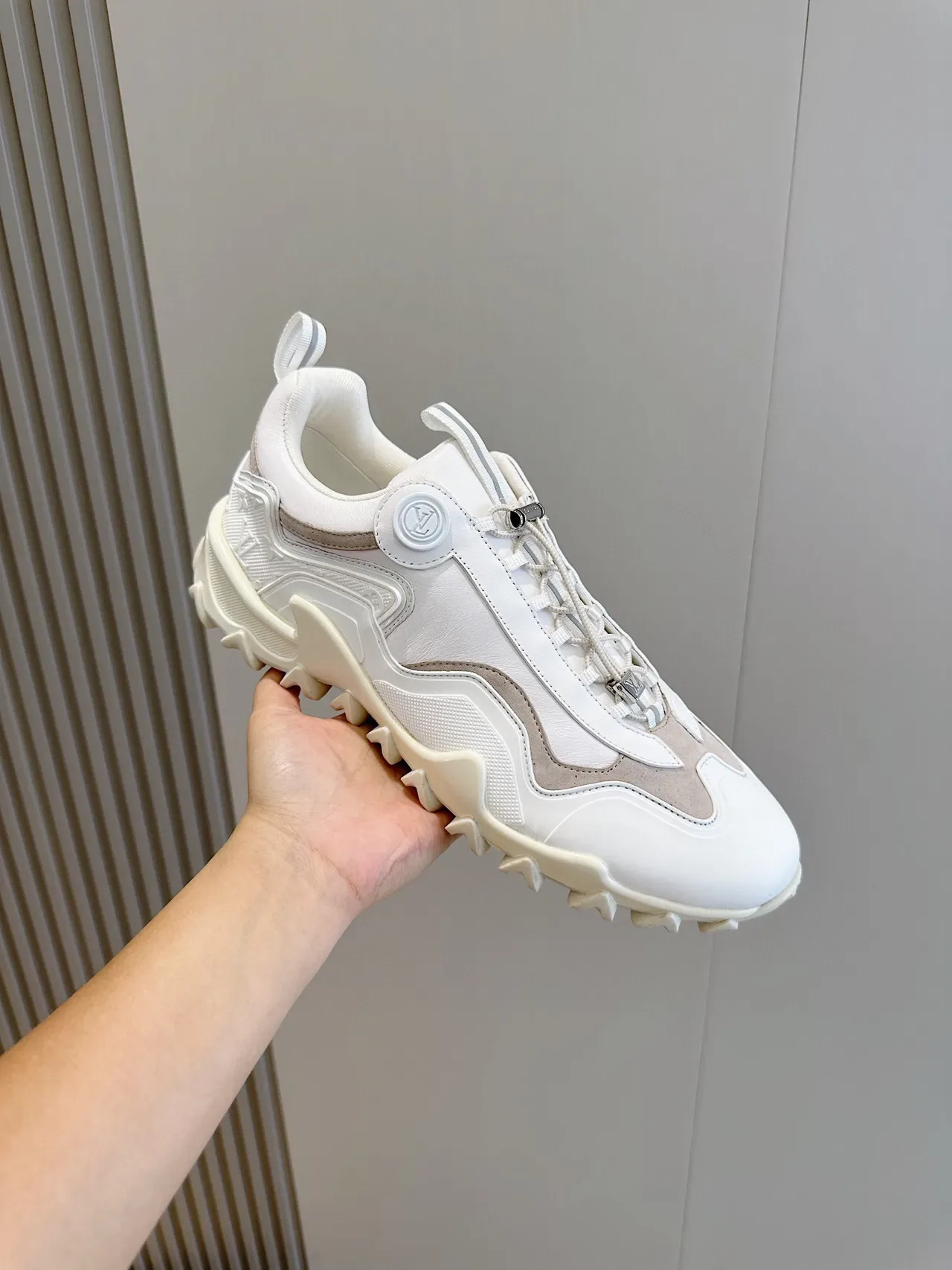 Louis Vuitton Trail White and Beige Lifestyle Sneakers 5