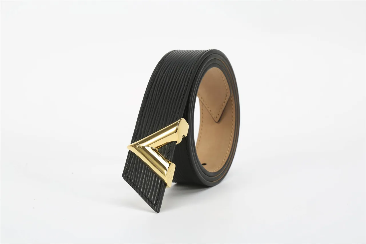 Louis Vuitton V Belt Black Epi Leather Belt 7