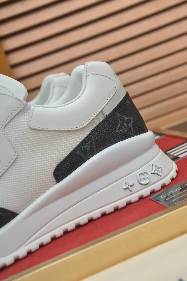 Louis Vuitton White Black Low-Top Mesh-and-Leather Upper Lifestyle Sneakers 2