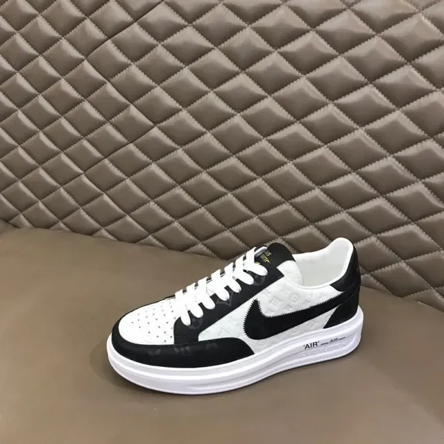 Louis Vuitton White Black Monogrammed Leather Zipper-Accented Side Panel Lifestyle Sneakers 6
