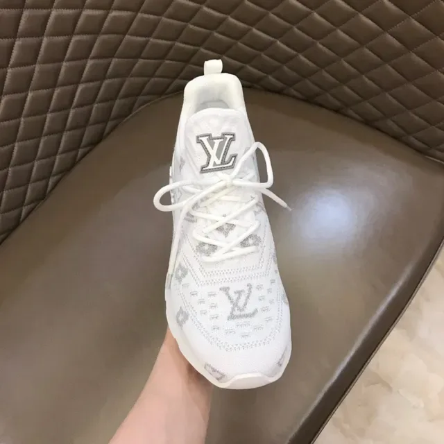 Louis Vuitton أبيض رمادي تريكو Monogram Upper منحوت طبقي سيلة حذاء رياضي أسلوب حياة 2