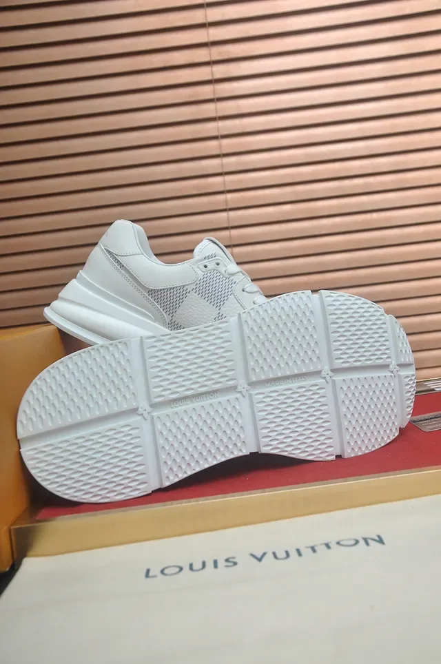 Louis Vuitton White Gray Low-Top Leather-Mesh Hybrid Lifestyle Sneakers 3