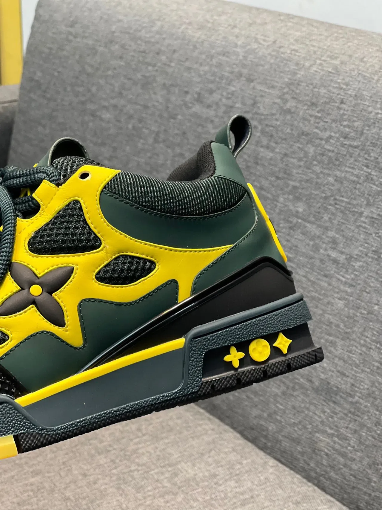 Louis Vuitton Yellow Green Layered Synthetic And Mesh Upper Sculpted Multi-Tone Midsole Lifestyle Sneakers 8