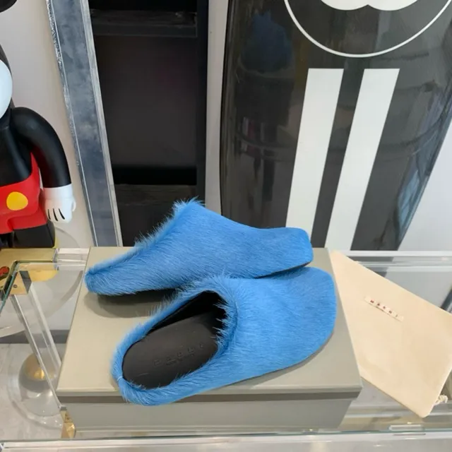 Marni Blue Black Fuzzy Shearling-Like Upper Open-Back Slip-On Casual Shoes 8