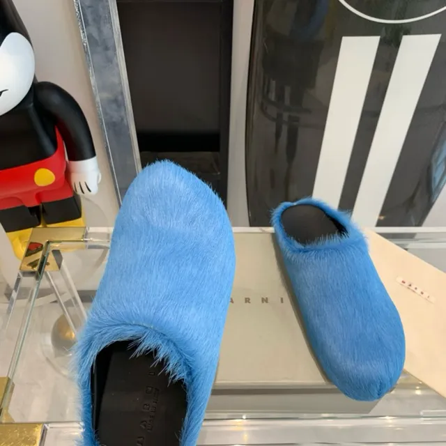 Marni Blue Black Fuzzy Shearling-Like Upper Open-Back Slip-On Casual Shoes 9