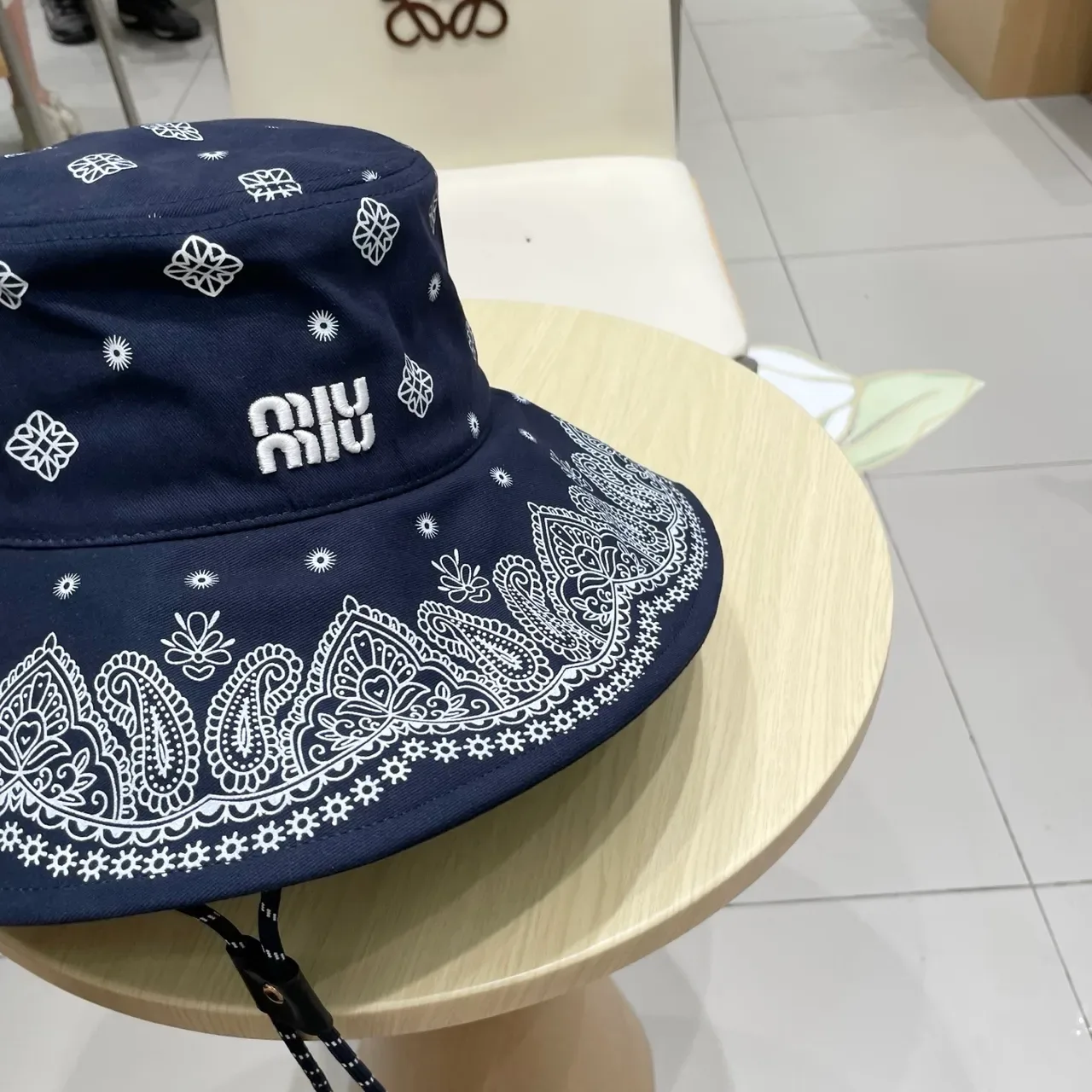 Miu Miu Bandana-Print Navy Bucket Hat 7