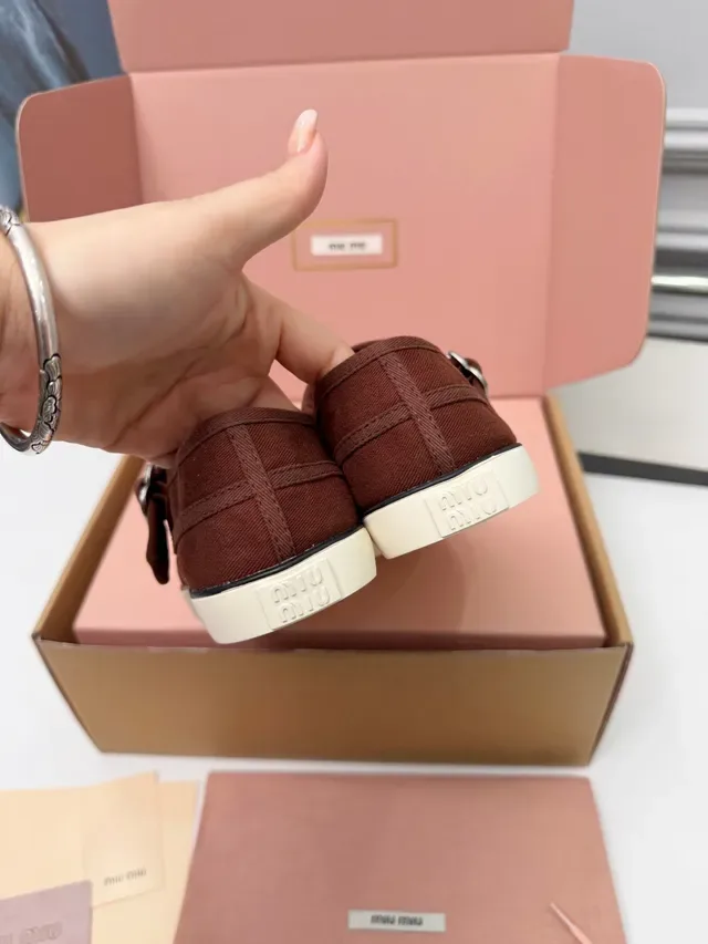 Miu Miu Brown Canvas Buckle Strap Mary Jane Shoes 4