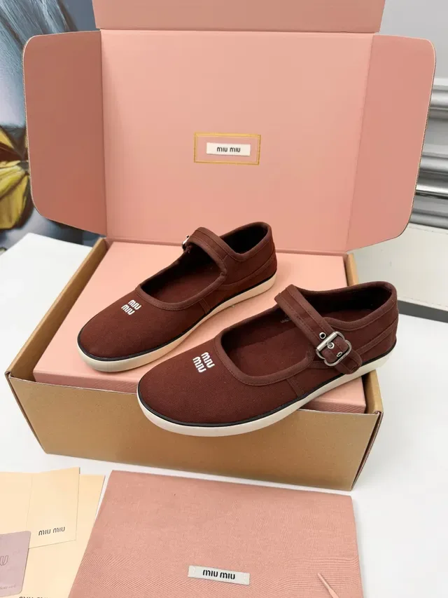 Miu Miu Brown Canvas Buckle Strap Mary Jane Shoes 5