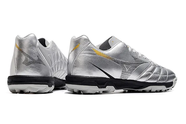 Mizuno Morelia Neo Silver Black Metallic Upper matelassé Semelle intermédiaire en caoutchouc Gazon artificiel chaussures de football 13