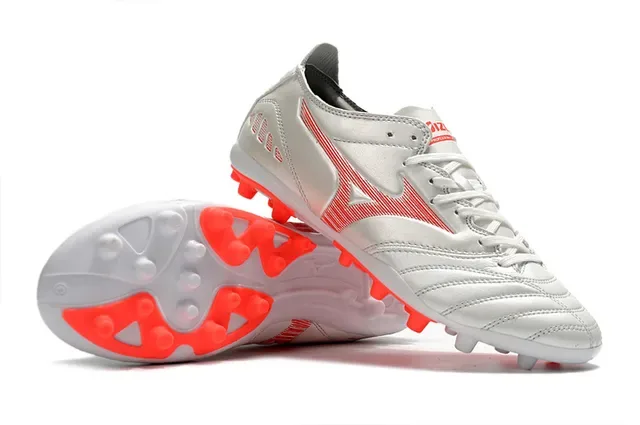 Mizuno Tênis de Futebol Branco e Vermelho Baixo Couro Forro acolchado para terreno firme 4