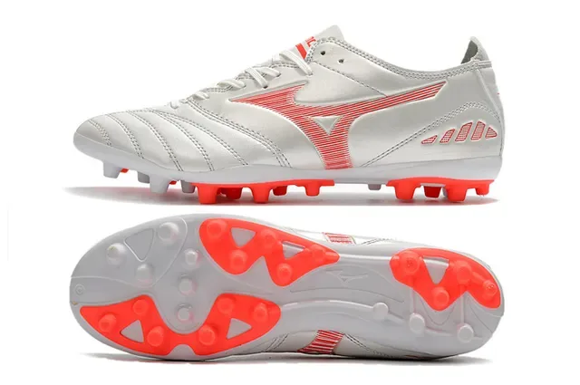 Mizuno Tênis de Futebol Branco e Vermelho Baixo Couro Forro acolchado para terreno firme 6