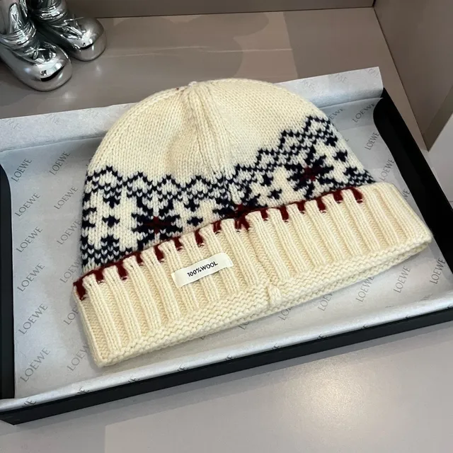 Moncler Beige Navy Fair Isle Knit Pattern Ribbed Fold-Over Cuff Beanie 7