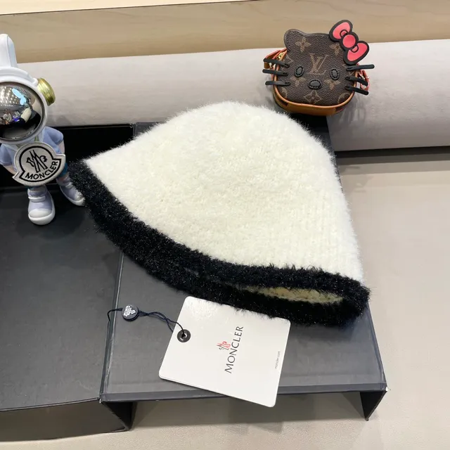 Moncler Panda-Inspired Two-Tone Fuzzy Beanie 3