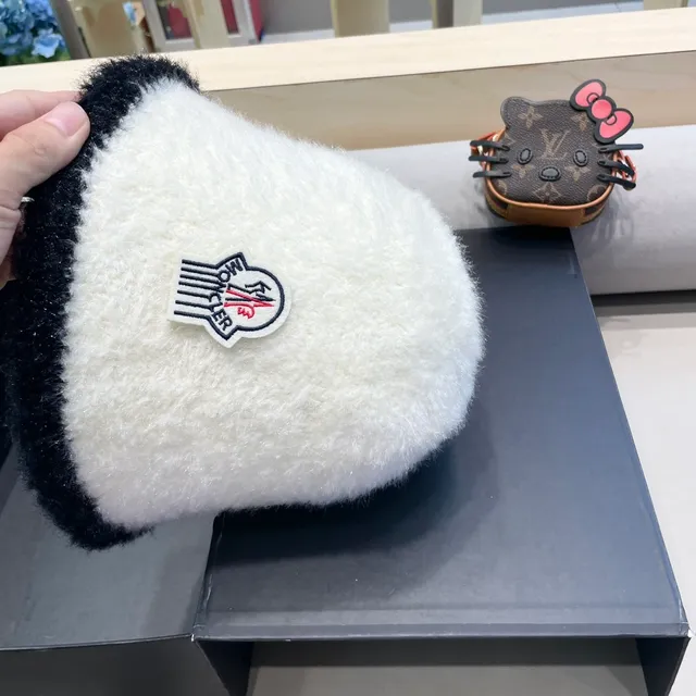 Moncler Panda-Inspired Two-Tone Fuzzy Beanie 5