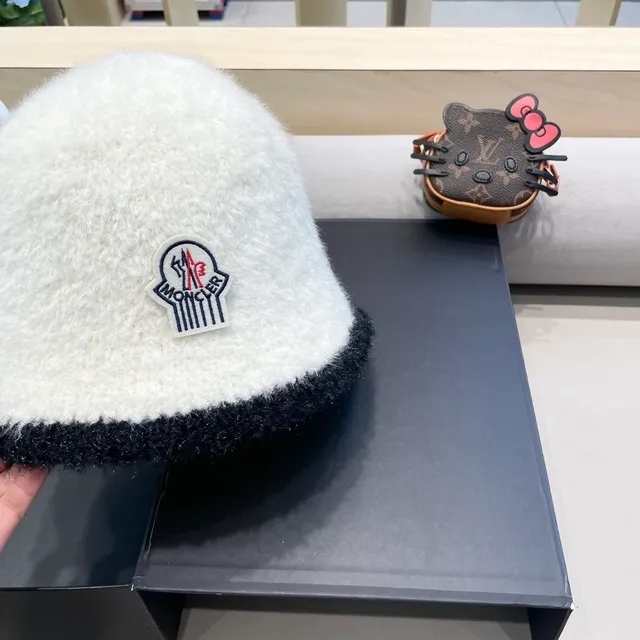 Moncler Panda-Inspired Two-Tone Fuzzy Beanie 9