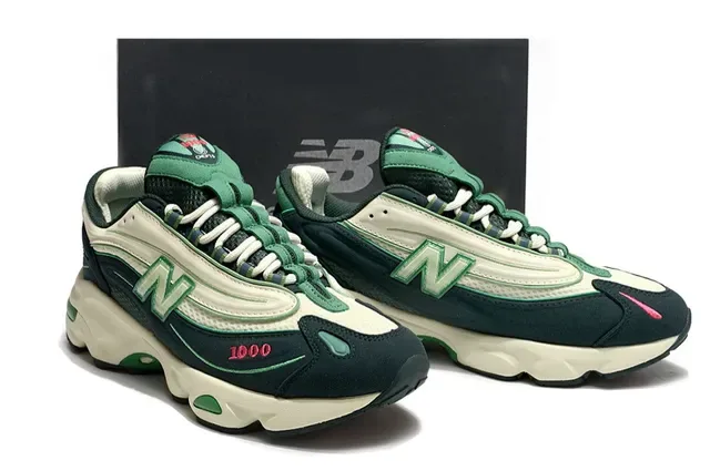 New Balance 1000 Vert Foncé Crème Chaussures Chunky 5