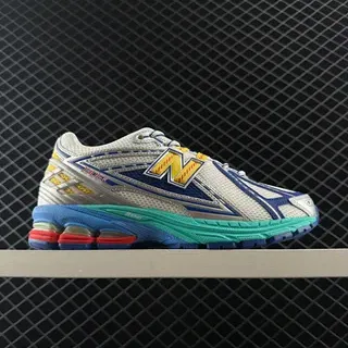 New Balance 2002R blanches marine turquoise rouge chaussures de course