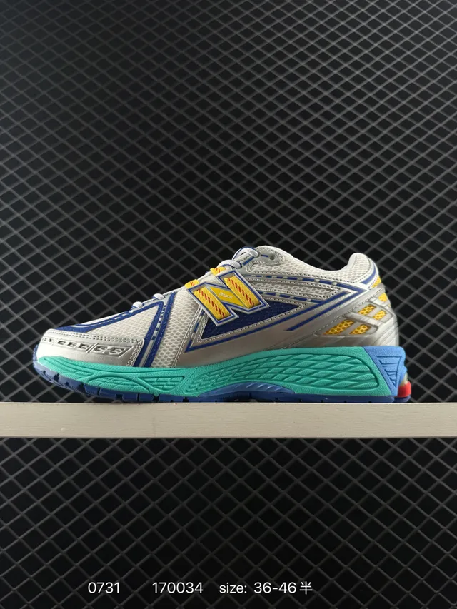 New Balance 2002R blanches marine turquoise rouge chaussures de course 5