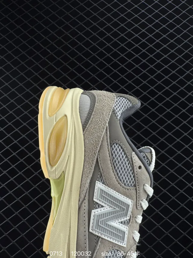 New Balance 2010 Beige Gray Malla Y Ante Superior Suela Esculpida De Multi-Densidad Zapatillas Chunky 5