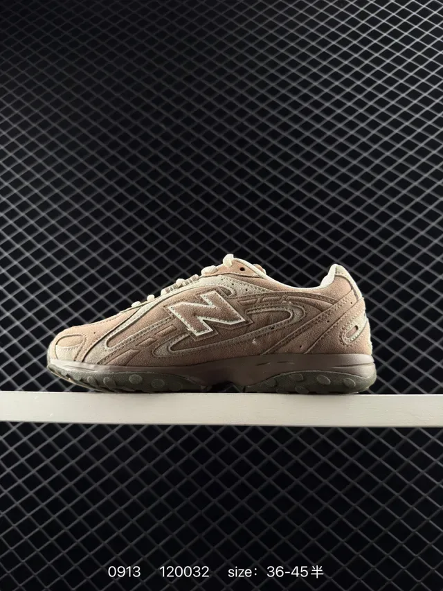 New Balance 204L Beige Sneakers Lifestyle en Suédé-Maille 6