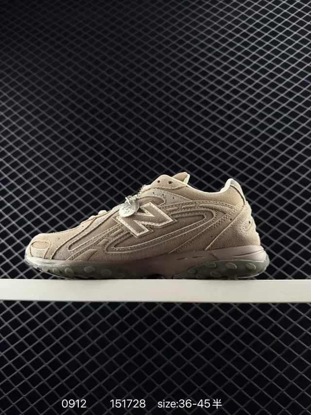 New Balance 204L Beige Daim Chaussures Lifestyle Rétro 7