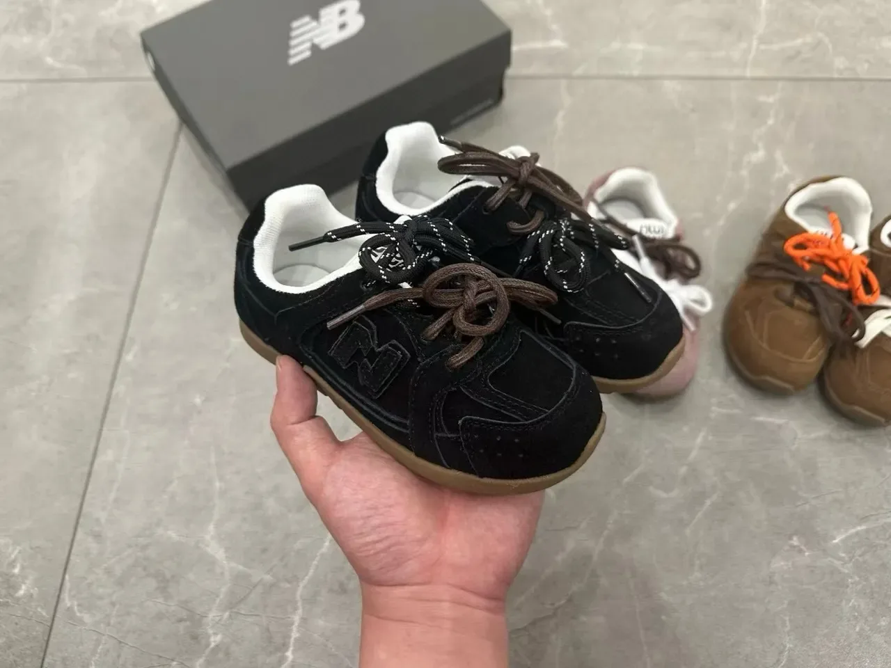 New Balance 327 Preto Marrom Suede Superior Borracha Goma Sola Lifestyle Sneakers 3