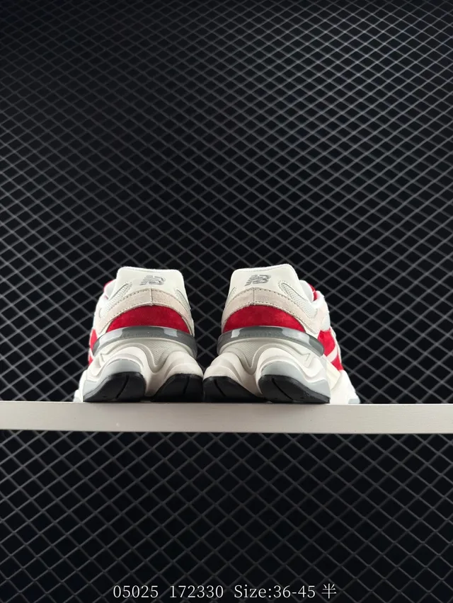 New Balance 9060 بيج وكريم سنيكرز تشانكي 2