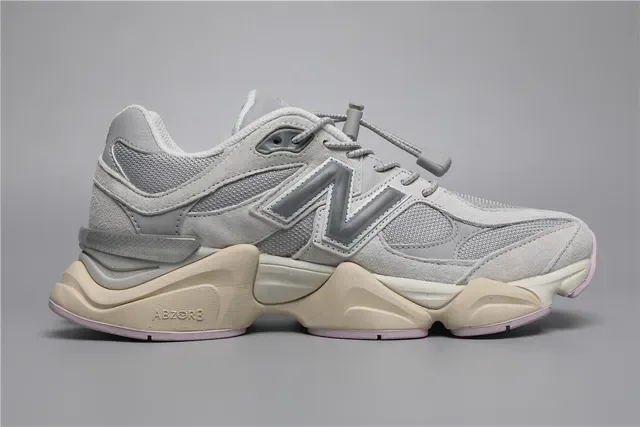 New Balance 9060 Gris et Crème Chaussures Lifestyle 8