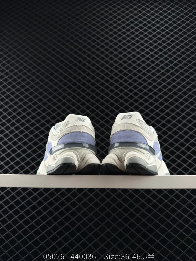 New Balance 9060 Sneakers Chunky Lavande et Crème 3