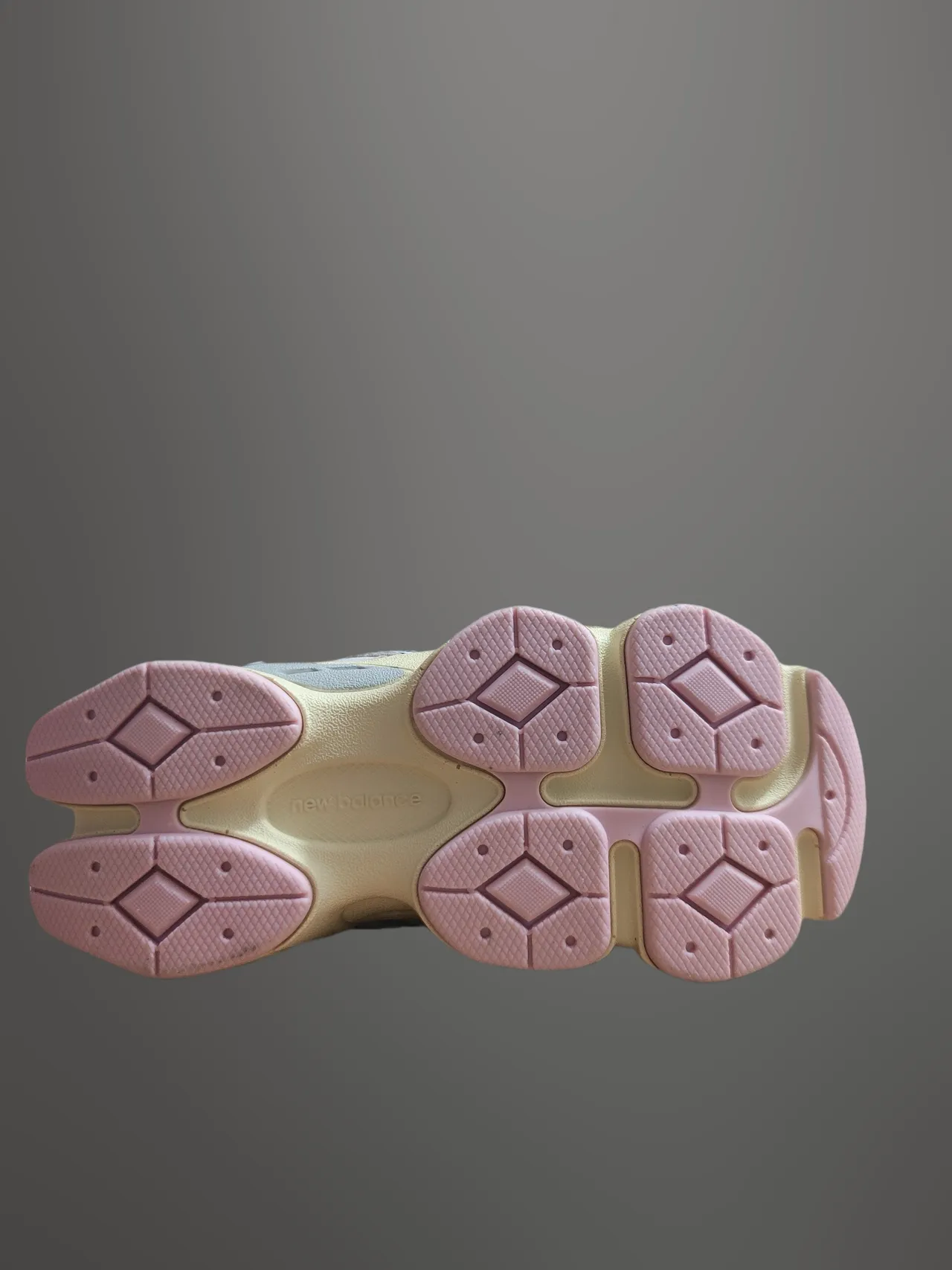 New Balance Bege Rosa Solado Esculpido Upper de Malha-Suede em Camadas Tênis Chunky 5