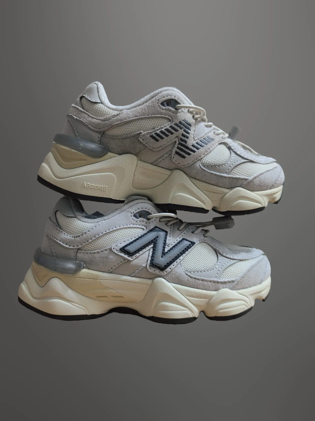 New Balance Bege Rosa Solado Esculpido Upper de Malha-Suede em Camadas Tênis Chunky 14