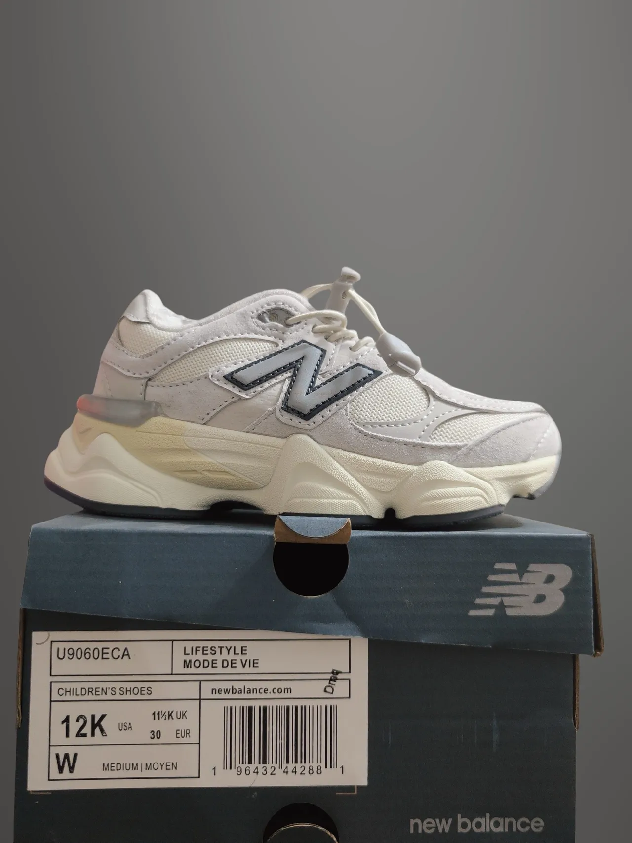New Balance Bege Rosa Solado Esculpido Upper de Malha-Suede em Camadas Tênis Chunky 19