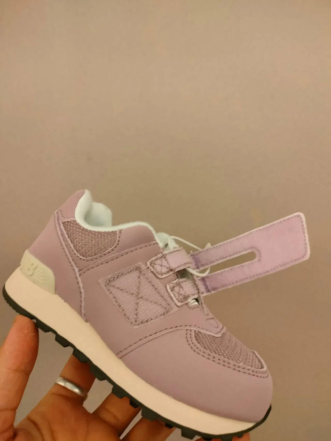 New Balance Chaussures Lifestyle Beige Jaune Low-Top avec Upper Stratifié 6