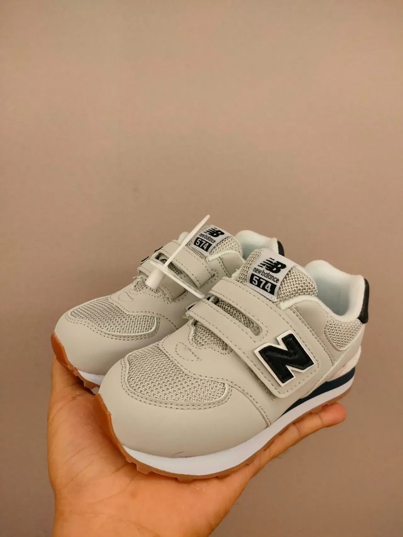 New Balance Chaussures Lifestyle Beige Jaune Low-Top avec Upper Stratifié 16