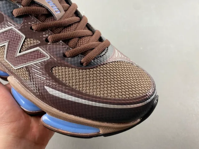 New Balance Marrom Azul Malha e Sintético Superior Segmentado Mediplantas Pods Tênis Lifestyle 2