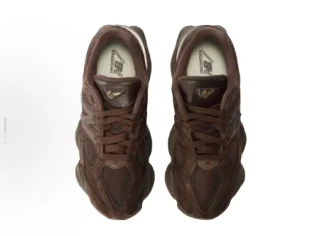 New Balance Marron Monocromatique Empeigne Híbride Daim-Maille Baskets Chunky 4