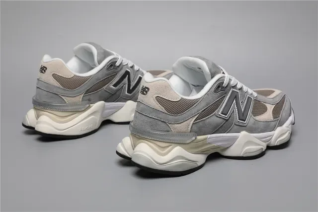 New Balance Cinza Bege Chunky Assimétrica Meia-sole Híbrido Malha-Camurça Superior Tênis Lifestyle 3