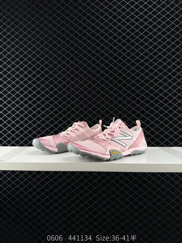 New Balance MT Series Tênis de corrida minimalistas de baixo perfil rosa azul 2
