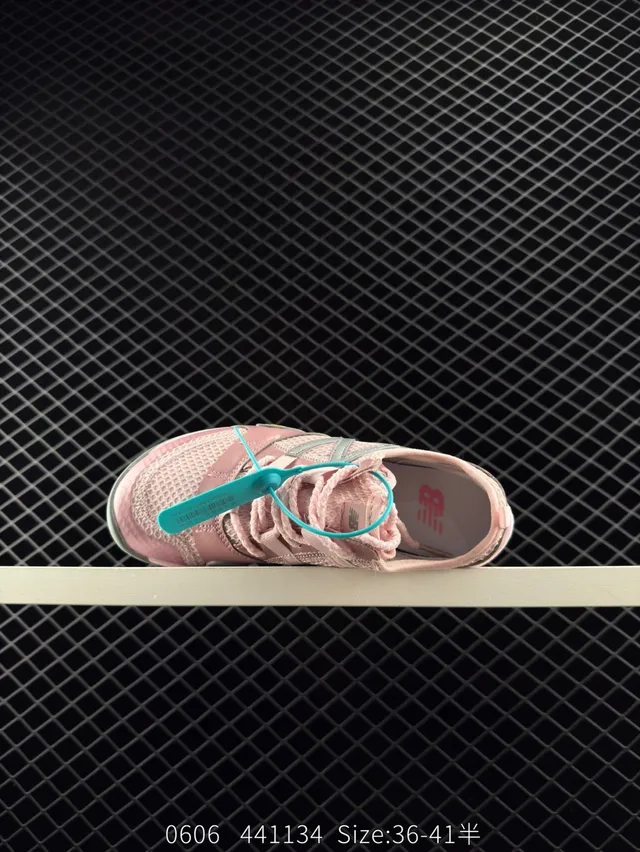New Balance MT Series Tênis de corrida minimalistas de baixo perfil rosa azul 4