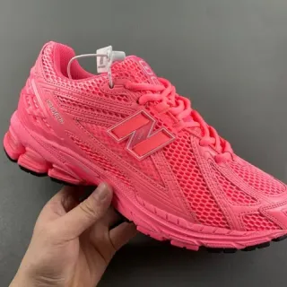 New Balance أحذية جري وردي أسود شبكة علوية اصطناعي أقفاصة أوفرليه