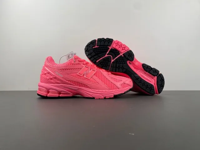 New Balance Chaussures de course rose noir upper en maille overlays de jaula synthétique 12
