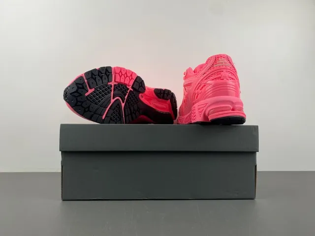 New Balance Chaussures de course rose noir upper en maille overlays de jaula synthétique 16