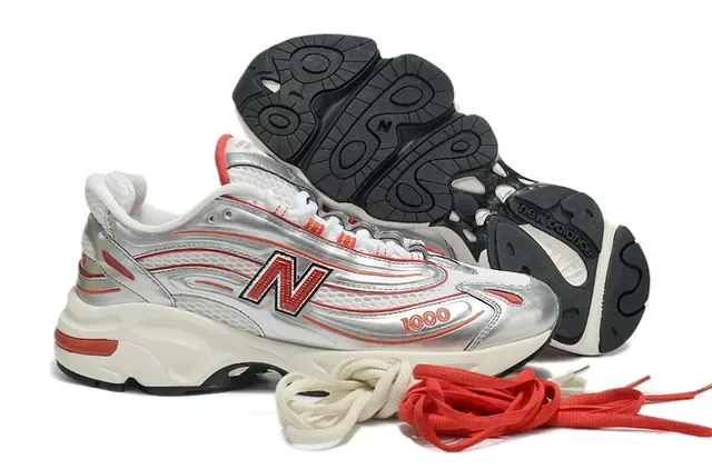 New Balance Silver Red Metallic Upper Accent Piping Lifestyle Sneakers 4