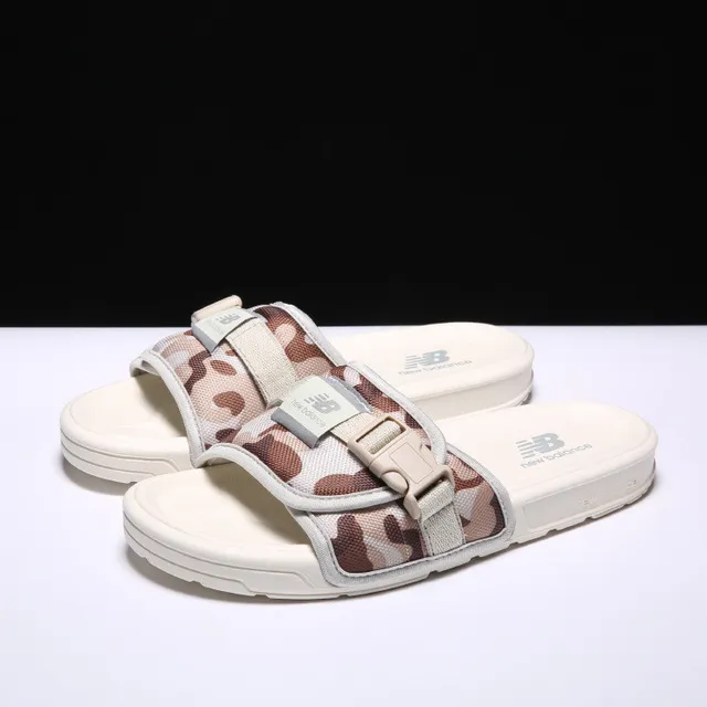 New Balance Sandália deslizante Alça Camuflada Chinelos brancos 7