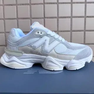 New Balance White Gray Sole Mixed-Material Upper Chunky Sneakers