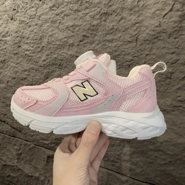 New Balance White Navy Midsole Boa Dial Closure Chunky Sneakers 22