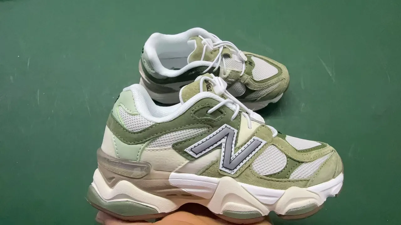 New Balance White Pink Multi-Layered Sole Mesh And Synthetic Panel Construction Chunky Sneakers 3