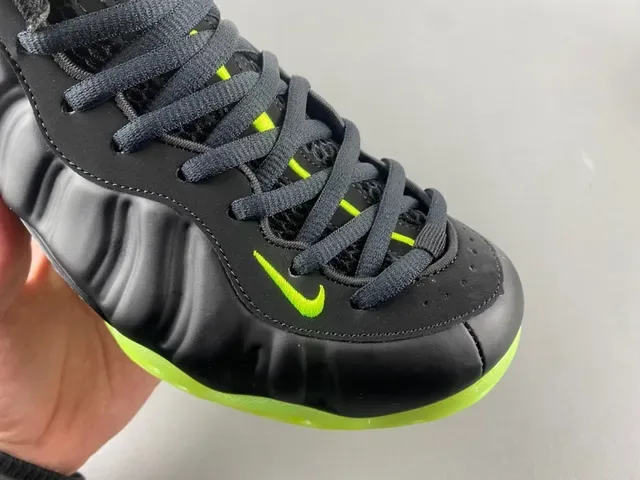 Nike Air Foamposite One Black Neon Green Basketball Shoes 3
