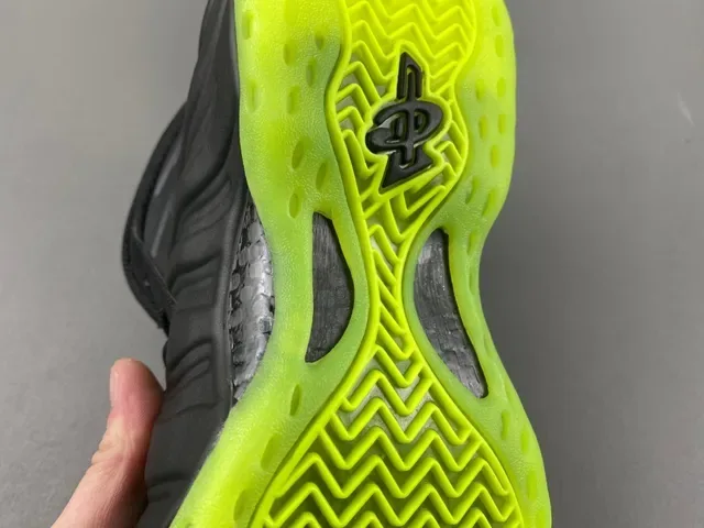 Nike Air Foamposite One Black Neon Green Basketball Shoes 10
